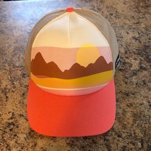 Columbia Trucker Hat